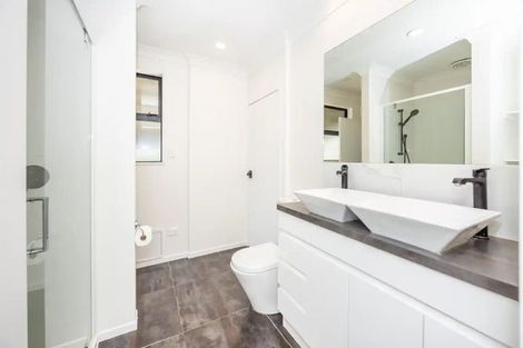 Photo of property in 50 Poaka Avenue, Dinsdale, Hamilton, 3204