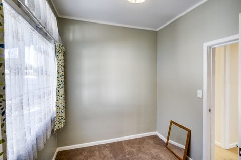 Photo of property in 79 Barker Road, Marewa, Napier, 4110