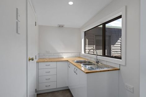 Photo of property in 42 Foster Crescent, Snells Beach, 0920