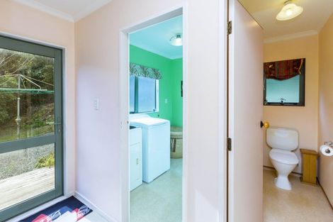 Photo of property in 20a Norana Road, Maoribank, Upper Hutt, 5018