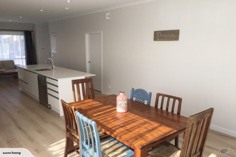 Photo of property in 10 Grey Warbler Road, Hobsonville, Auckland, 0616