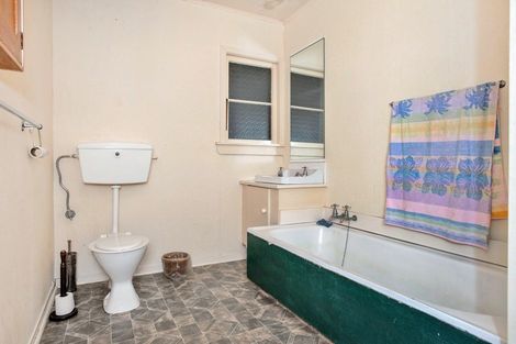 Photo of property in 16 Albert Street, Te Hapara, Gisborne, 4010