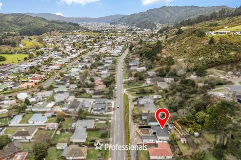 Photo of property in 83 Coast Road, Wainuiomata, Lower Hutt, 5014