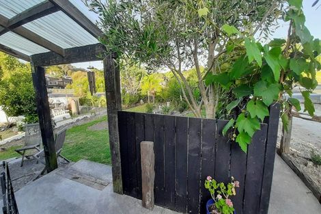 Photo of property in 1947 State Highway 1, Kaiwaka, 0573