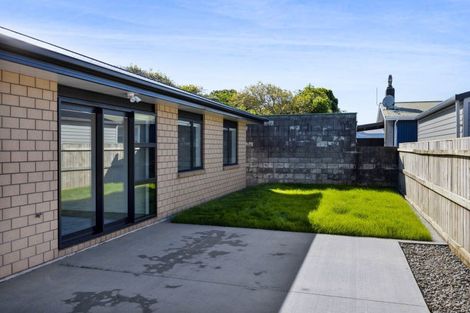 Photo of property in 7 Egmont Street, Hawera, 4610