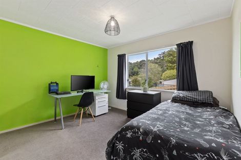 Photo of property in 2/7 Fernlea Rise, Bayview, Auckland, 0629