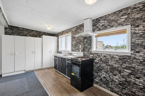 Photo of property in 232 Great South Road, Huntly, 3700