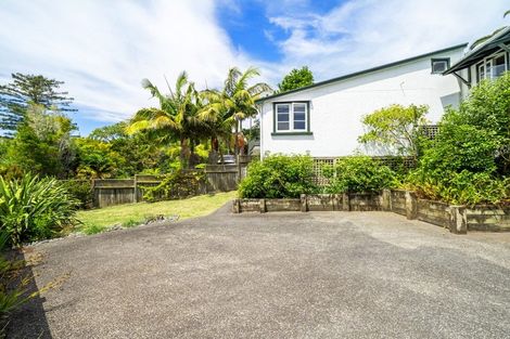 Photo of property in 38 Hythe Terrace, Mairangi Bay, Auckland, 0630