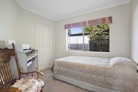 Photo of property in 17 Belmont Rise, Katikati, 3129