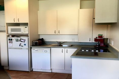 Photo of property in Terrace Tower Apartments, 9e/126 The Terrace, Wellington Central, Wellington, 6011