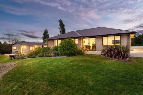 Photo of property in 32 Kayforce Road, Ocean View, Dunedin, 9035