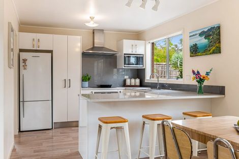 Photo of property in 10 Rakatau Place, Ruakaka, 0116