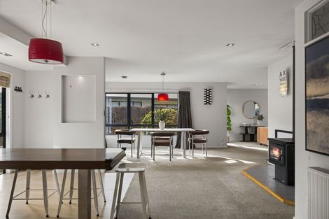 Photo of property in 11 Elva Dawson Place, Arrowtown, 9302