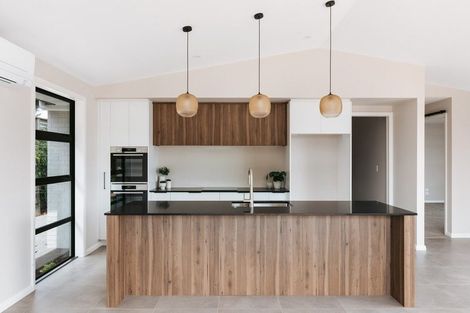 Photo of property in 8 Kingson Court, Omokoroa, 3114