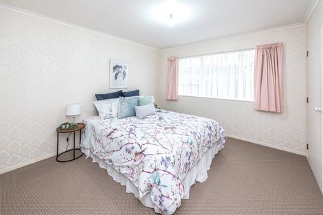 Photo of property in 6 Akepiro Place, Tawhero, Whanganui, 4501