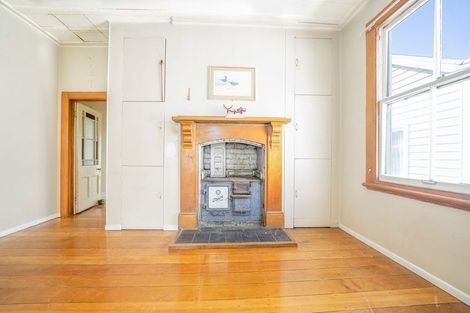 Photo of property in 12 George Street, Hikurangi, 0114