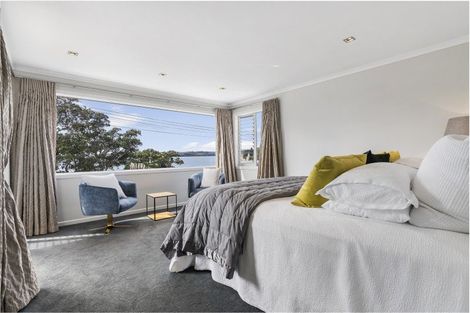 Photo of property in 20 Marine Parade, Mellons Bay, Auckland, 2014