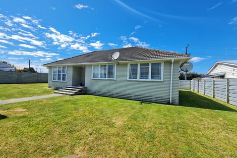 Photo of property in 1 Cornfoot Street, Castlecliff, Whanganui, 4501