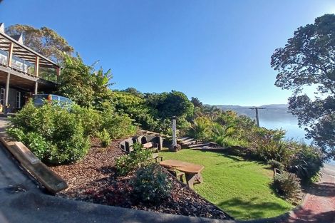 Photo of property in 102 Beach Road, Onerahi, Whangarei, 0110