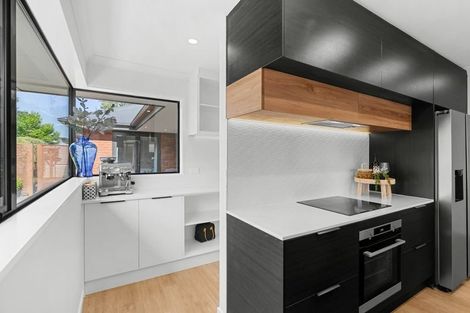 Photo of property in 2 Burbank Drive, Aidanfield, Christchurch, 8025