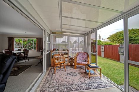 Photo of property in 13b Turehu Street, Merrilands, New Plymouth, 4312