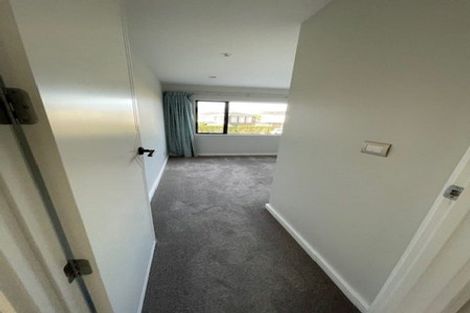 Photo of property in 36 Bounty Road, Long Bay, Auckland, 0630