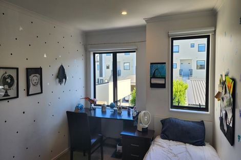 Photo of property in 5 Kanuka Road, Hobsonville, Auckland, 0616