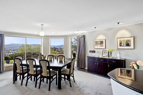 Photo of property in 19 Fairmile Drive, Kinmont Park, Mosgiel, 9024