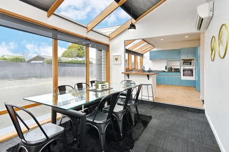Photo of property in 4 Whitmore Street, Edgeware, Christchurch, 8013