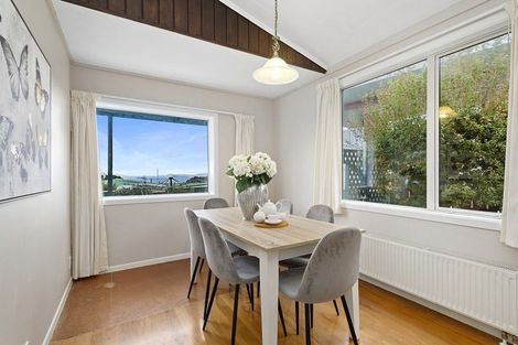Photo of property in 29 Harbour View Road, Harbour View, Lower Hutt, 5010