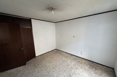 Photo of property in 56 Balmain Road, Chatswood, Auckland, 0626