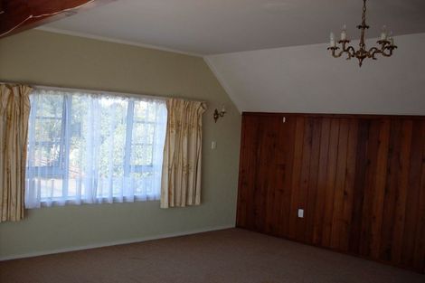 Photo of property in 32 Gilbass Avenue, Hamilton Lake, Hamilton, 3204