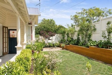 Photo of property in 22 St Albans Avenue, Mount Eden, Auckland, 1024