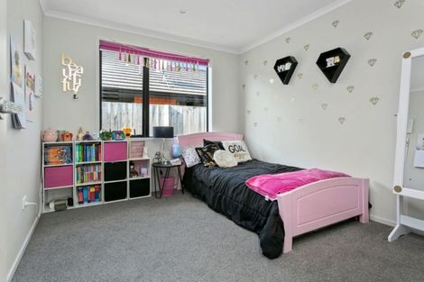 Photo of property in 34 Tulip Drive, Cambridge, 3434