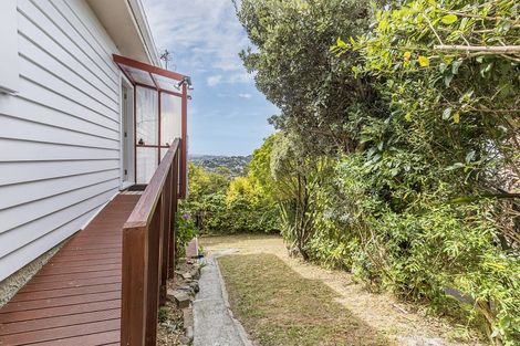 Photo of property in 3a Oldham Way, Crofton Downs, Wellington, 6035