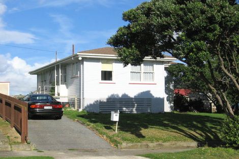 Photo of property in 27 Opapa Street, Titahi Bay, Porirua, 5022