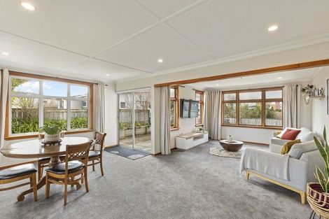 Photo of property in 106b Seaview Road, Westown, New Plymouth, 4310