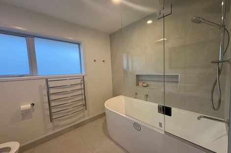 Photo of property in 17 Marley View Street, Somerfield, Christchurch, 8024
