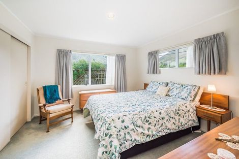 Photo of property in 17a Villa Grove, Paraparaumu, 5032