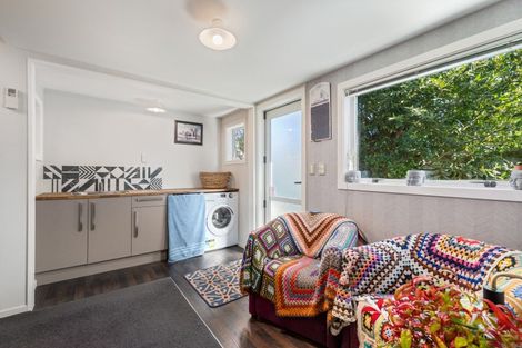 Photo of property in 14 Beach Road, Waikawa, Picton, 7220