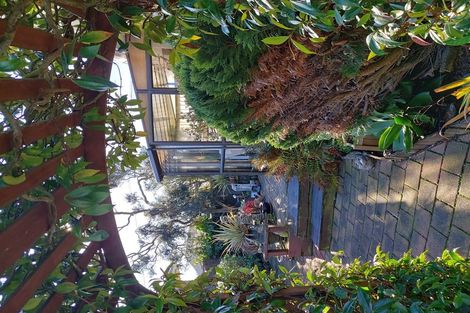 Photo of property in 84 Farquhars Road, Redwood, Christchurch, 8051