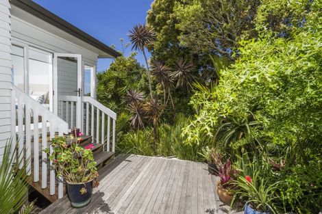 Photo of property in 48a Penzance Road, Mairangi Bay, Auckland, 0630
