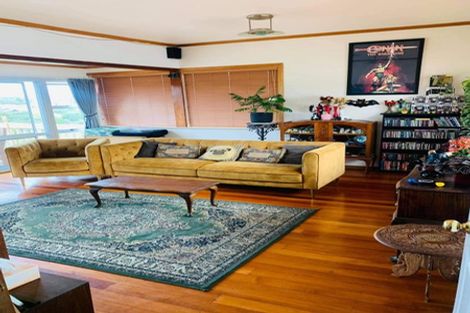 Photo of property in 26 Sunny Brae Crescent, Westmere, Auckland, 1022