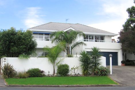 Photo of property in 7a Musick Point Road, Bucklands Beach, Auckland, 2012