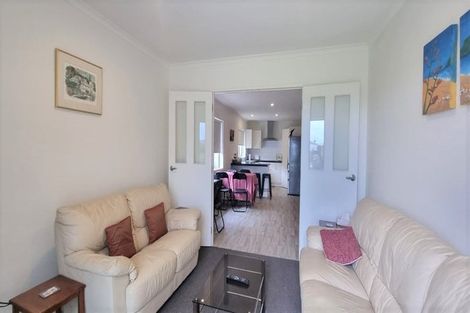 Photo of property in 32 Cupples Street, Papamoa Beach, Papamoa, 3118