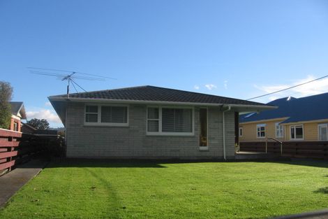 Photo of property in 19 Collingwood Street, Waterloo, Lower Hutt, 5011