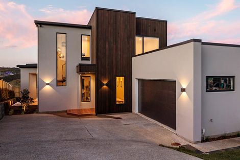 Photo of property in 87 Godfrey Drive, Orewa, 0931