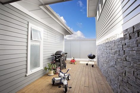 Photo of property in 5 Christine Drive, Coopers Beach, 0420