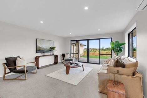 Photo of property in 19b Silverwood Lane, Leamington, Cambridge, 3495