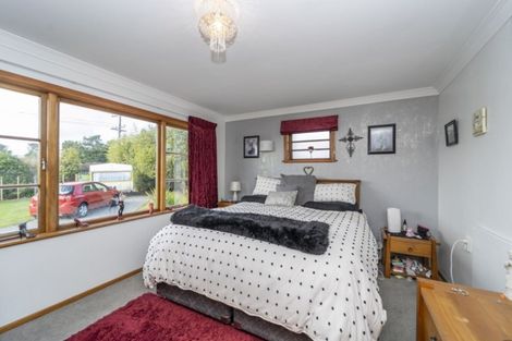 Photo of property in 30 Oxford Street, Martinborough, 5711